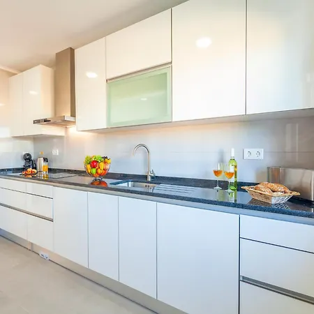 Vila Villa In Algarve With Private Pool Near Beaches *